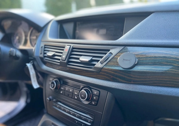 BMW X1 cena 41400 przebieg: 239500, rok produkcji 2009 z Karpacz małe 191